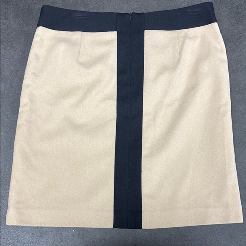 Worthington Beige Pencil Skirt with Black Trim